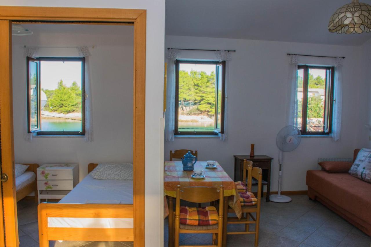 Holiday House Punta Blue & Orange 5M From The Sea, Island Cres Punta Križa Εξωτερικό φωτογραφία
