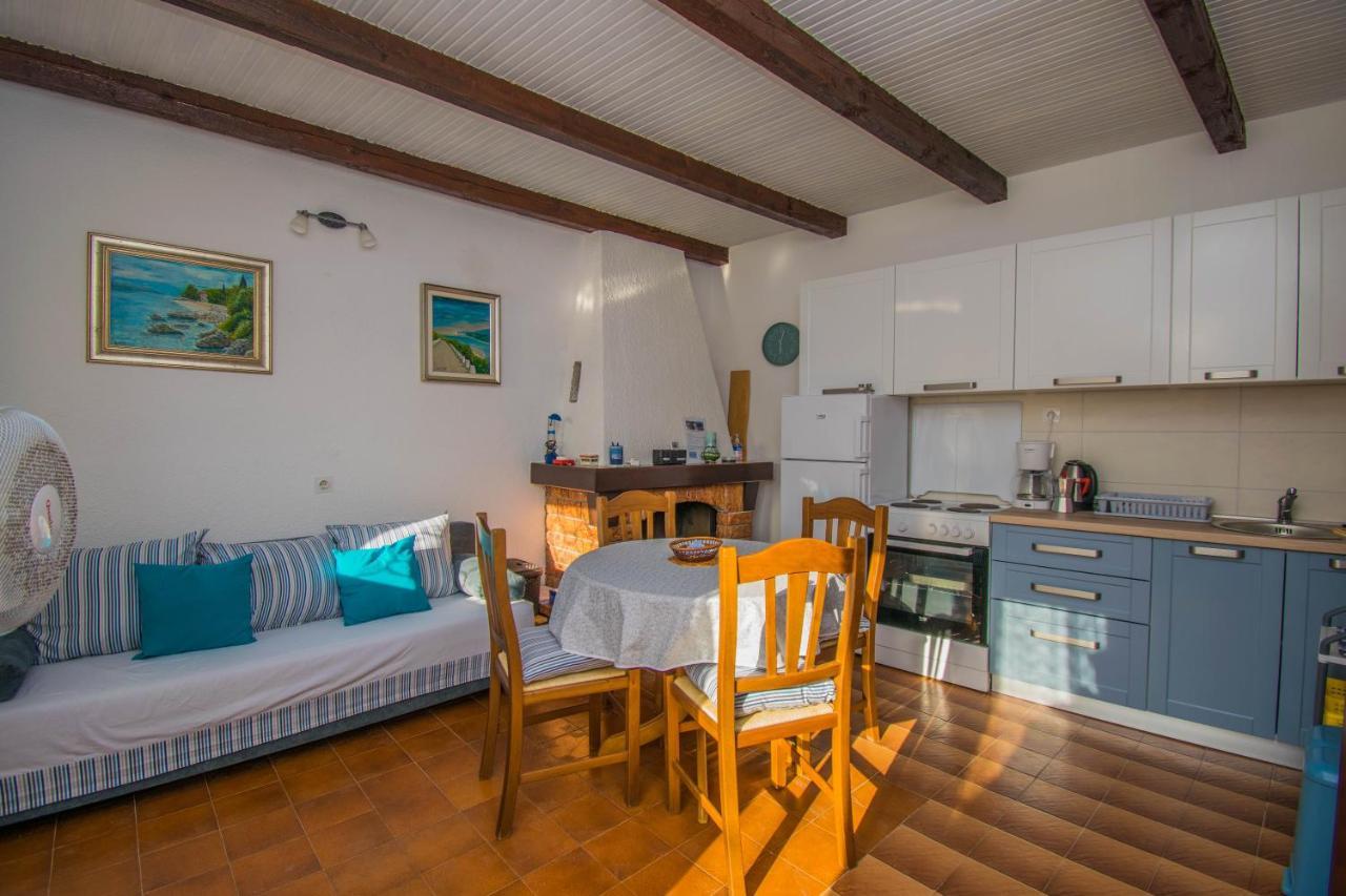 Holiday House Punta Blue & Orange 5M From The Sea, Island Cres Punta Križa Εξωτερικό φωτογραφία